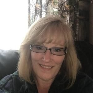 Meet your Posher, Laurie